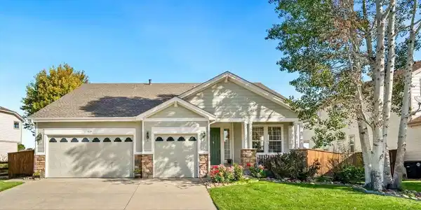 879 Glenarbor Cir