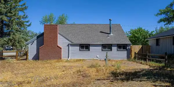Image 4: Exterior Image 4: Exterior