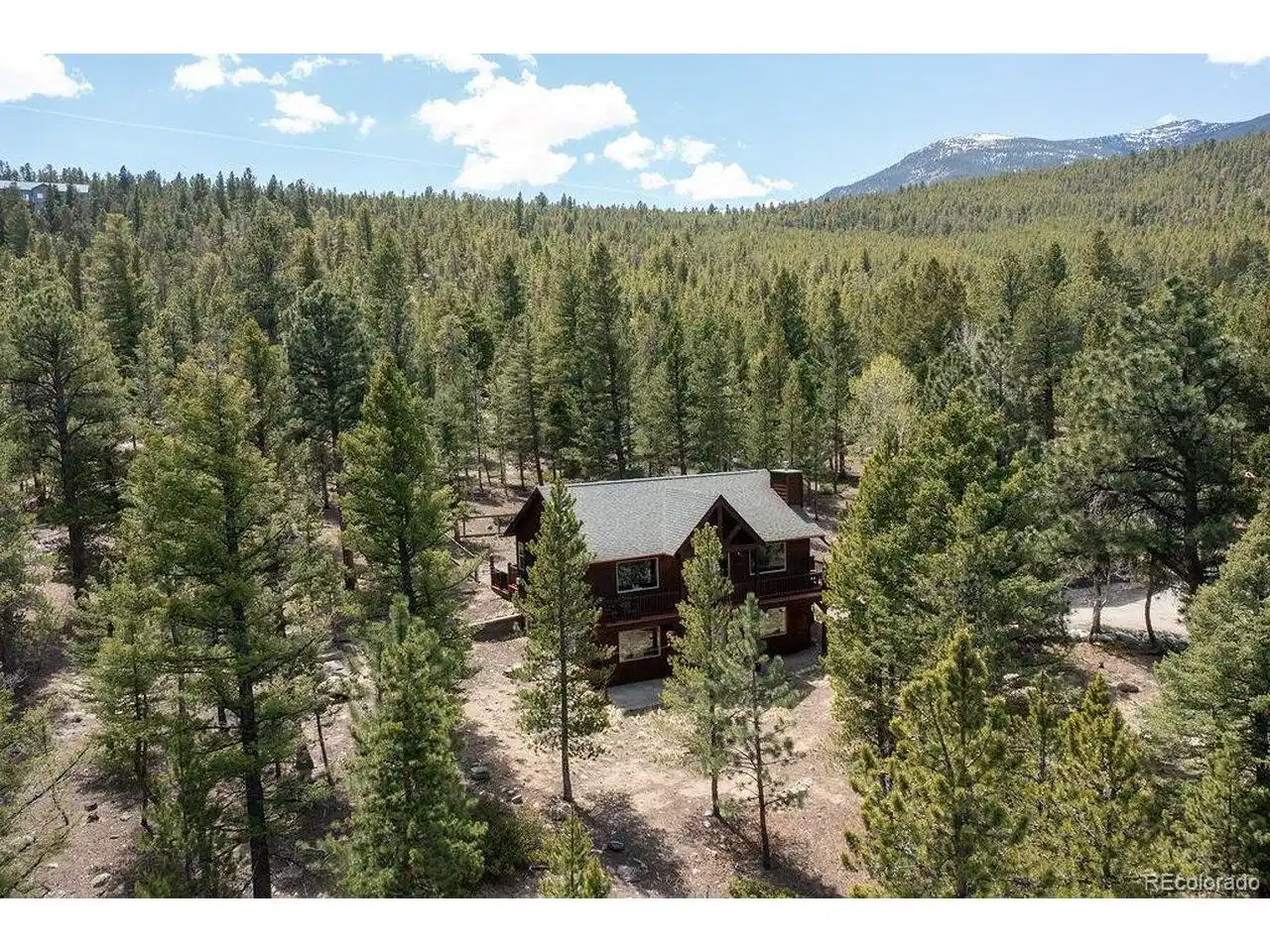Image 1: Mountain Dream Home