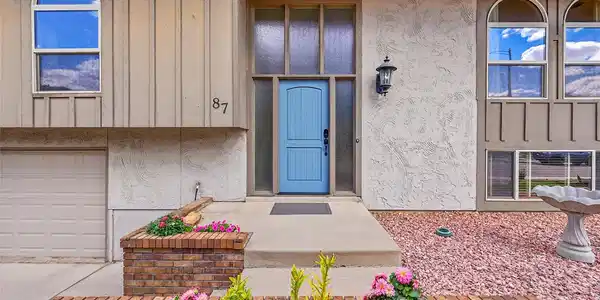 87 Raven Hills Ct