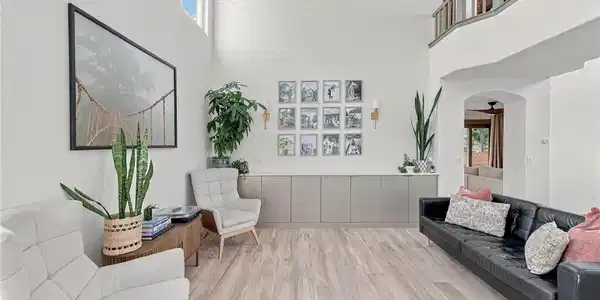 Image 3: Spacious, bright and beautifully open, with sightlines to the upper level and easy flow into the surrounding living spaces. Image 3: Spacious, bright and beautifully open, with sightlines to the upper level and easy flow into the surrounding living spaces.