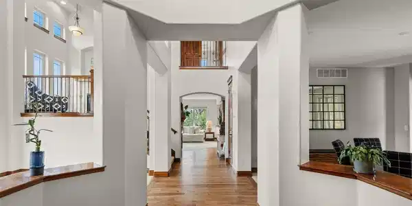 Image 4 Image 4
