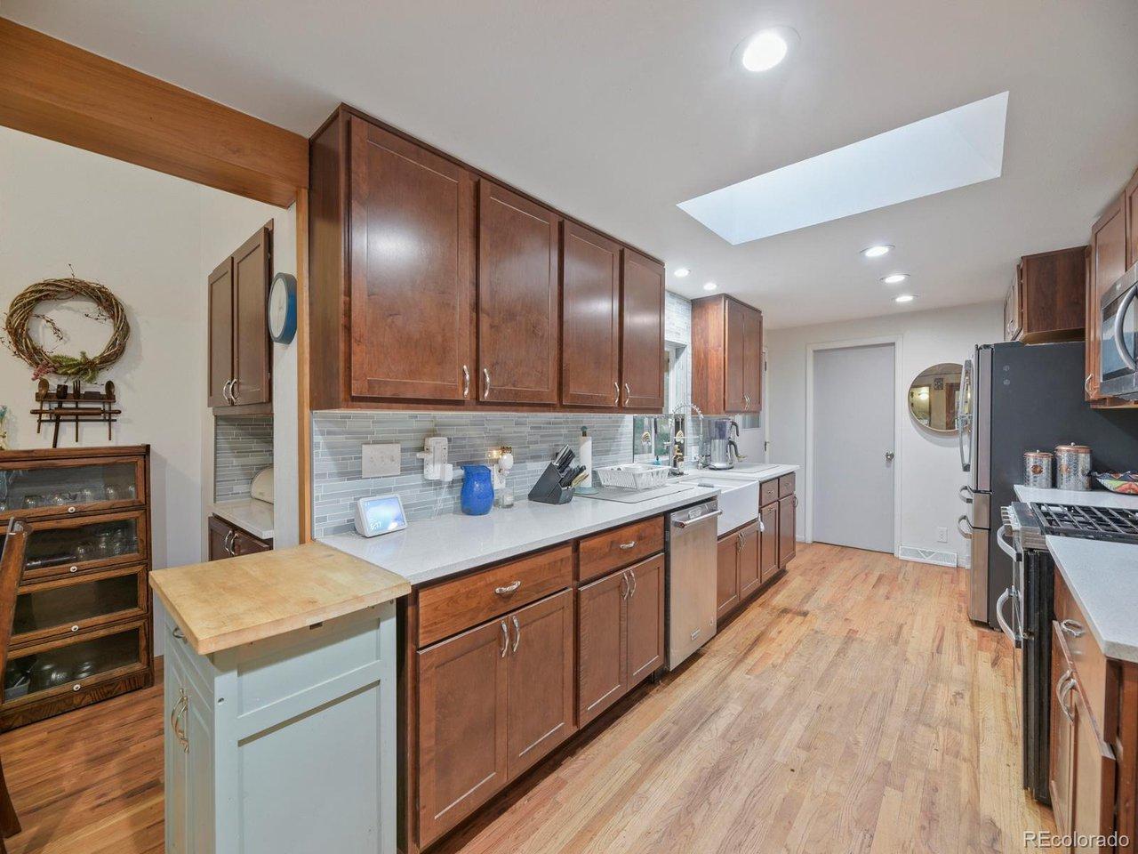 Image 4: 11 Kitchen.jpg Image 4: 11 Kitchen.jpg