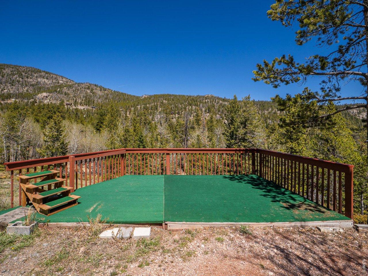 Image 1: Gorgeous mountain views from the deck