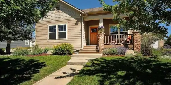 2 Trailside Cir