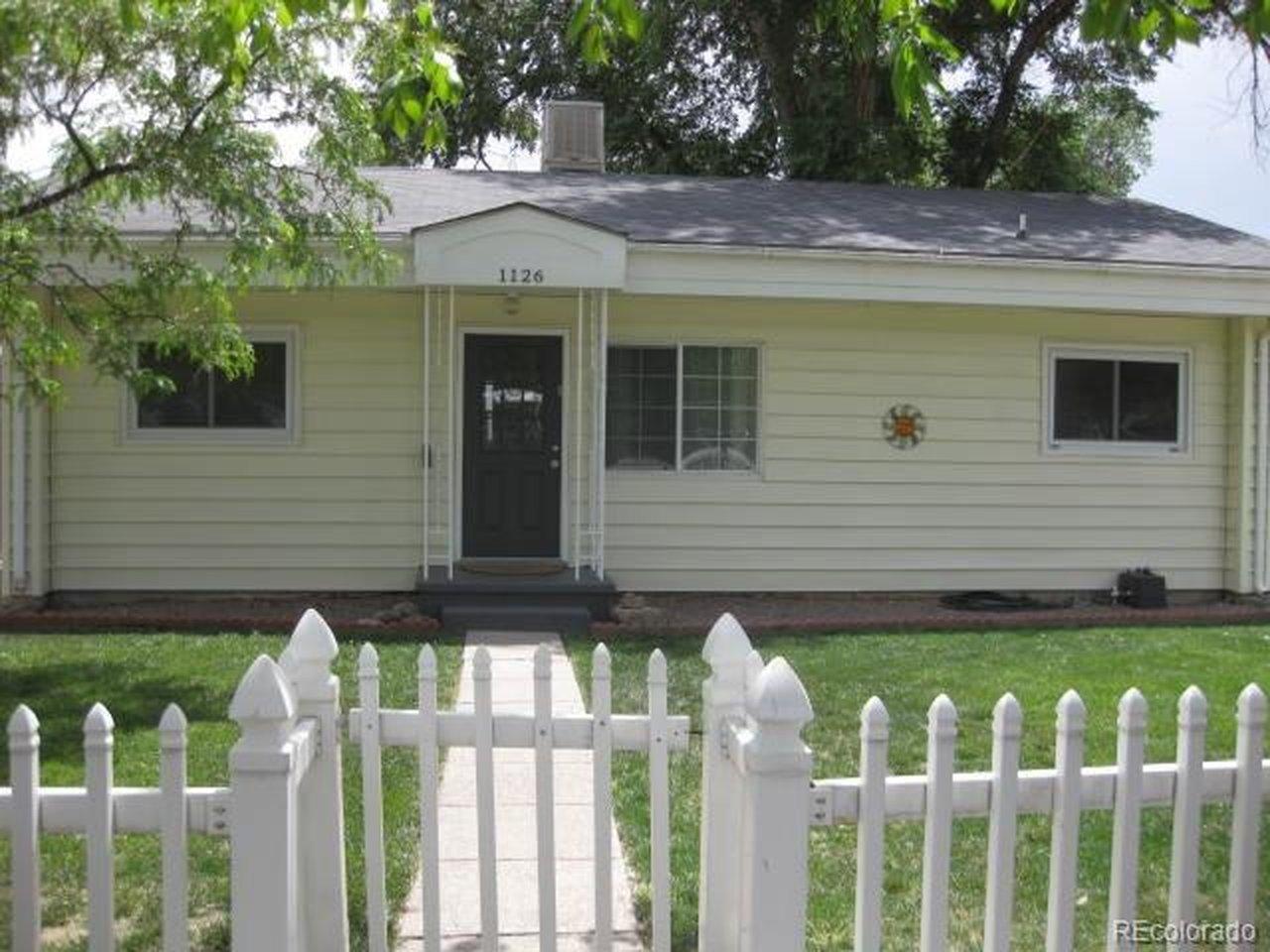 Image 1: Front of home Image 1: Front of home