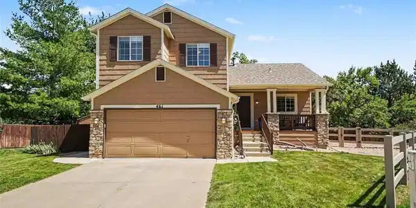 461 Webber Ct