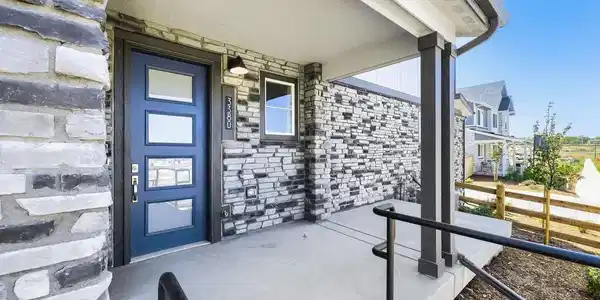 Image 4: front porch