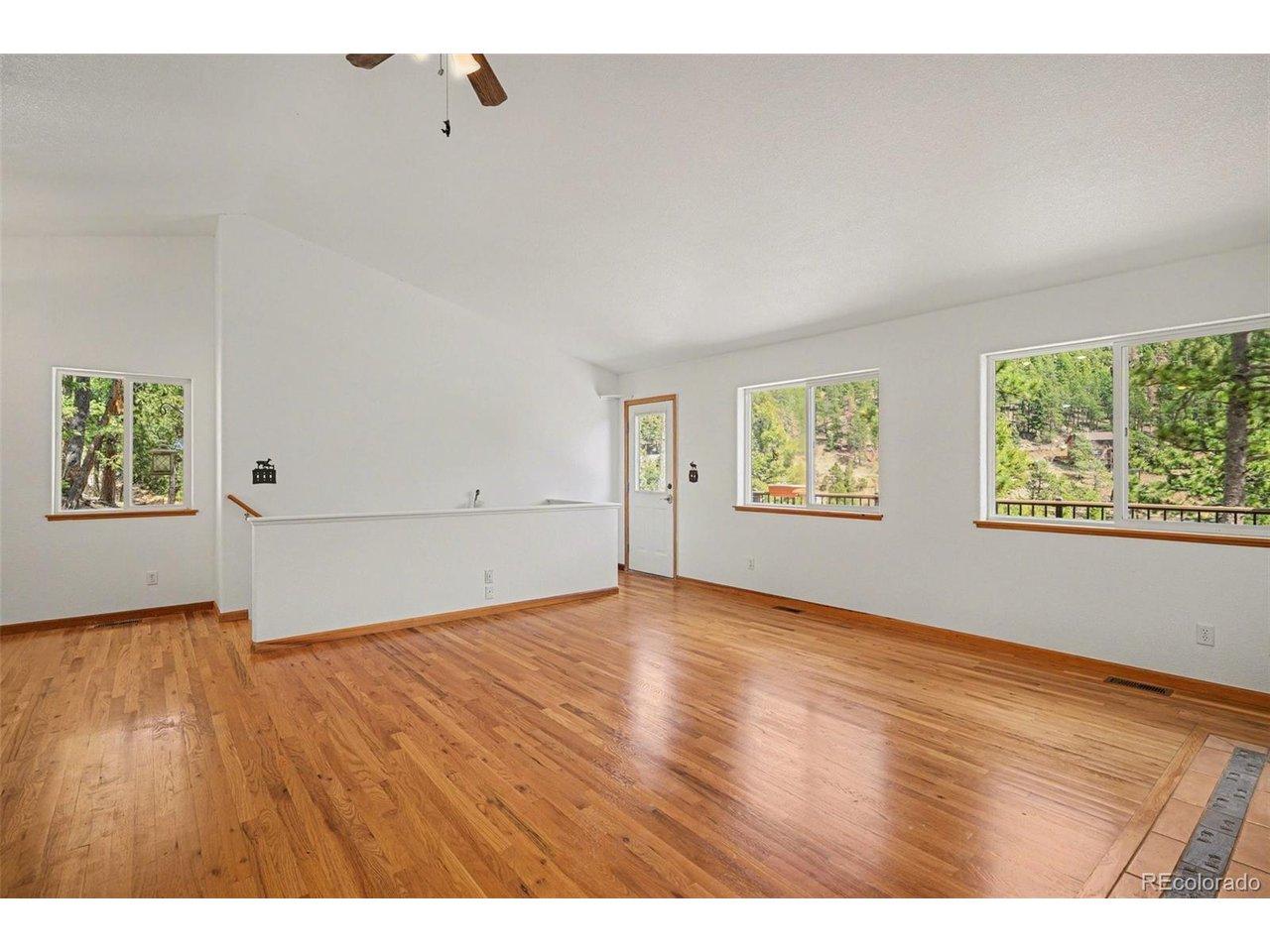 Image 3: Hardwood Floors + Open Floorplan Image 3: Hardwood Floors + Open Floorplan