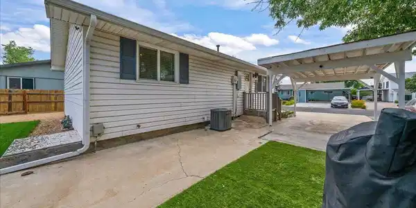 1502 Carmelita Ct