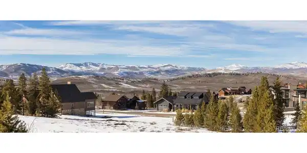 465 Cirrus Way