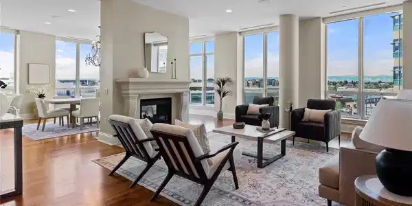 Image 2: Exceptional Southwest Corner Residence Image 2: Exceptional Southwest Corner Residence