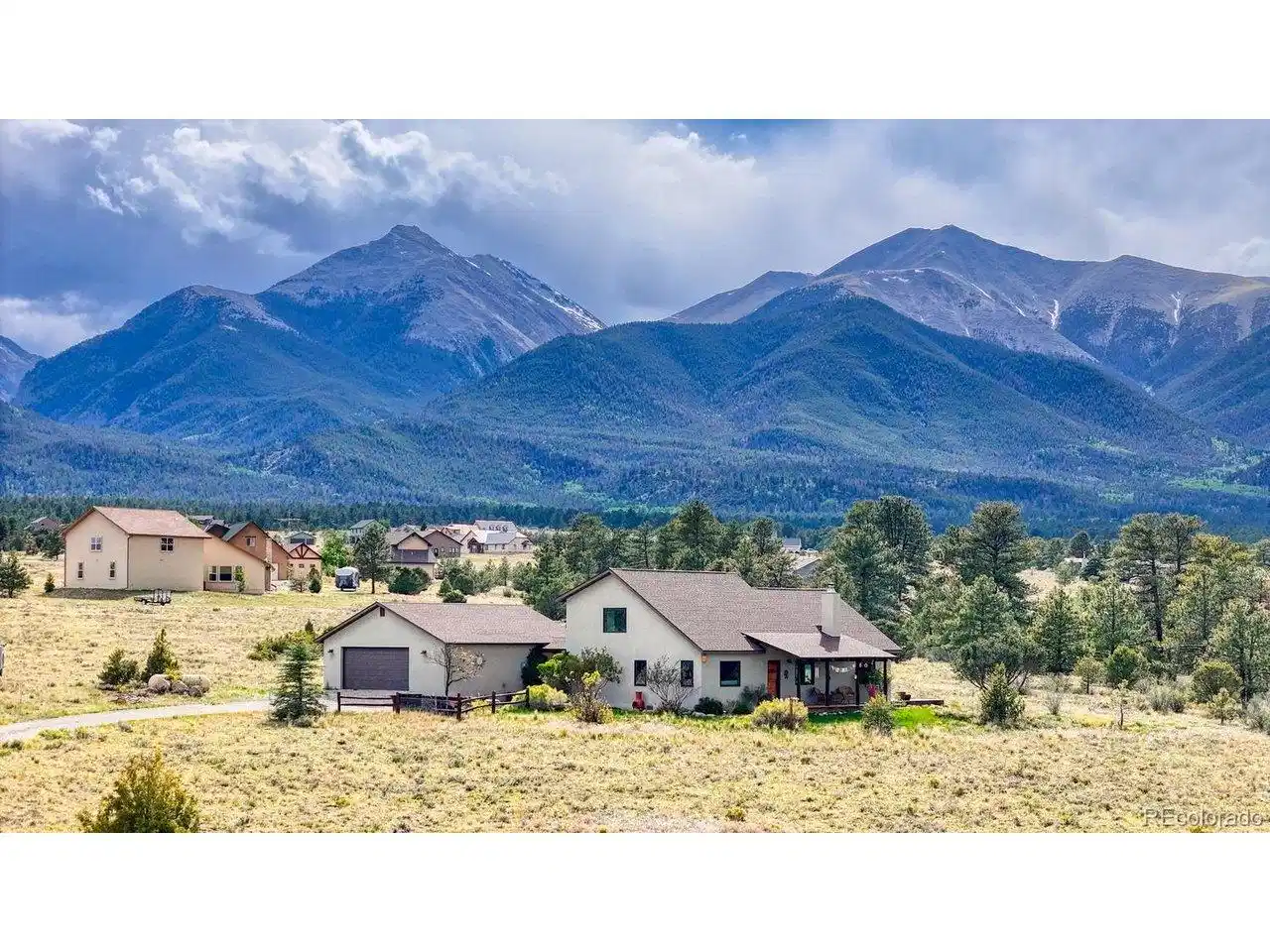 Image 1: Welcome to your slice of Mountain Paradise! Image 1: Welcome to your slice of Mountain Paradise!