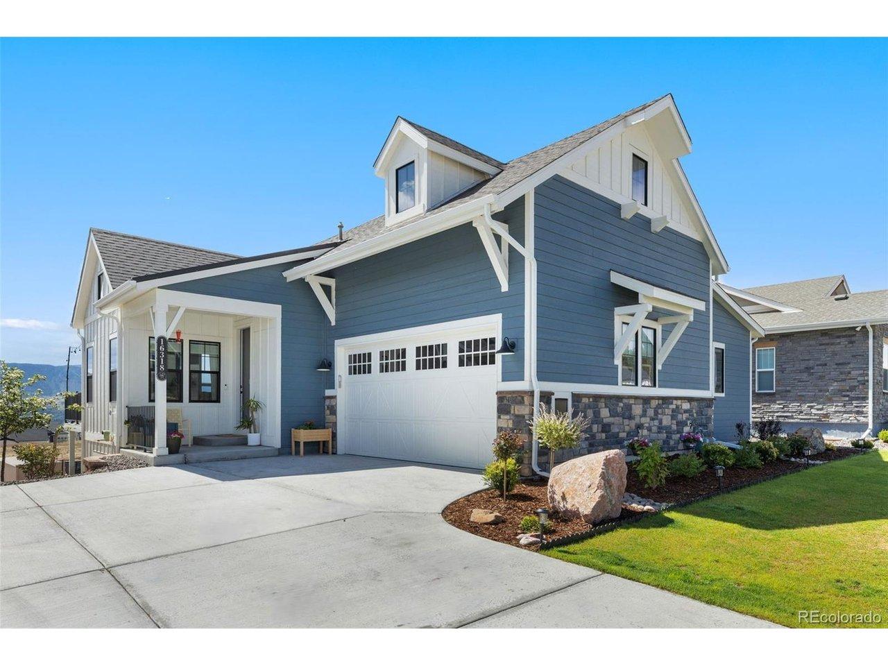 Image 3: Covered Front Porch and professionally maintained landscaping Image 3: Covered Front Porch and professionally maintained landscaping