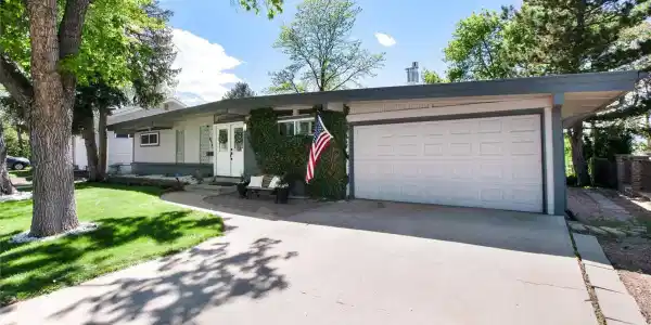 4545 S Lipan
