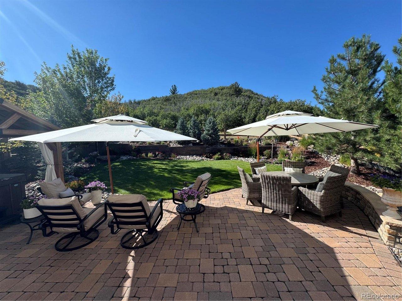 Image 3: Mountain Views from the Patio, Built-in Umbrellas