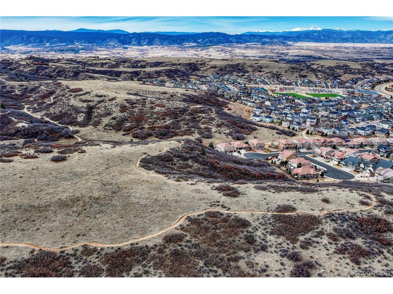 Image 4: Your New Backyard!