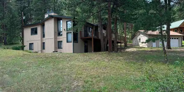 71 Cedar Dr