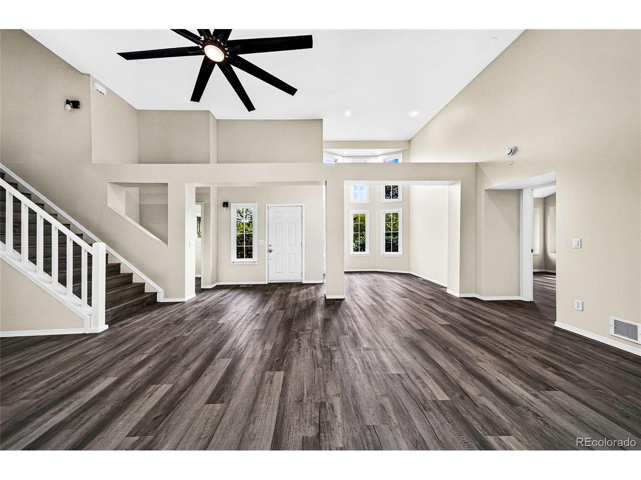 Image 3: Living Room Image 3: Living Room