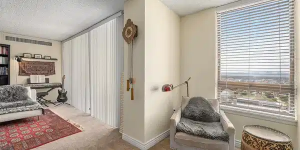 Image 4 Image 4