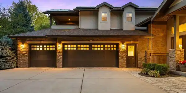 Image 3: Oversized 3 car garage with electric car charger Image 3: Oversized 3 car garage with electric car charger