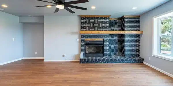 Image 3: Very spacious living room Image 3: Very spacious living room