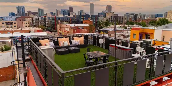 Image 2: Rooftop with 360 views of both City and Mountains Image 2: Rooftop with 360 views of both City and Mountains