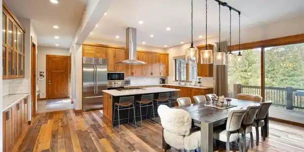 Image 3: Dining Room & Kitchen
