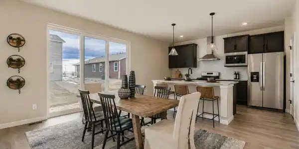 Image 2: Dining Room Image 2: Dining Room