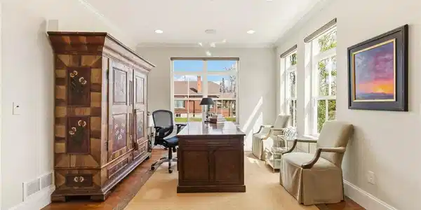 Image 3: Family Room / Office Image 3: Family Room / Office