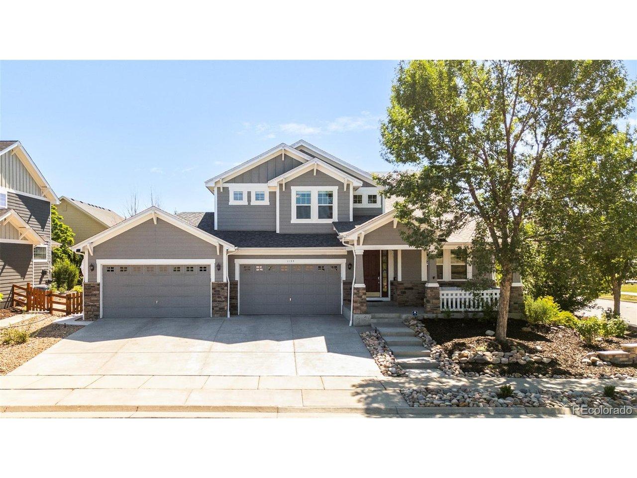 Image 2: RARE 4 car, oversized garage and driveway Image 2: RARE 4 car, oversized garage and driveway