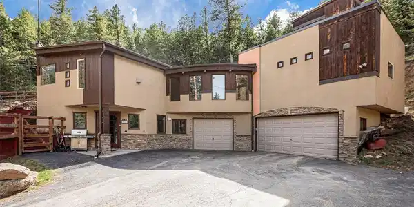 30174 Glen Eyrie Dr