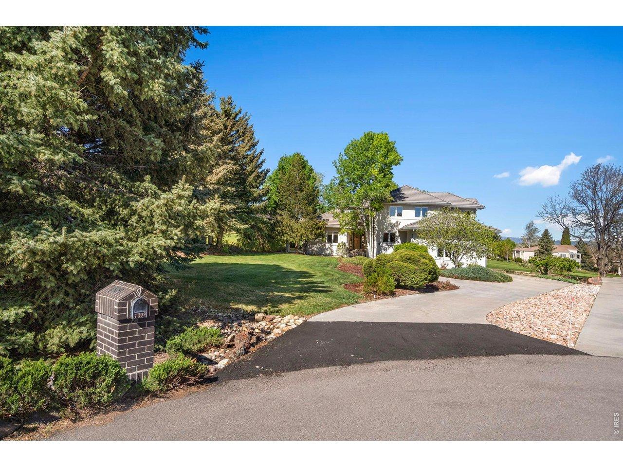 Image 3: Stunning Curb Appeal Image 3: Stunning Curb Appeal