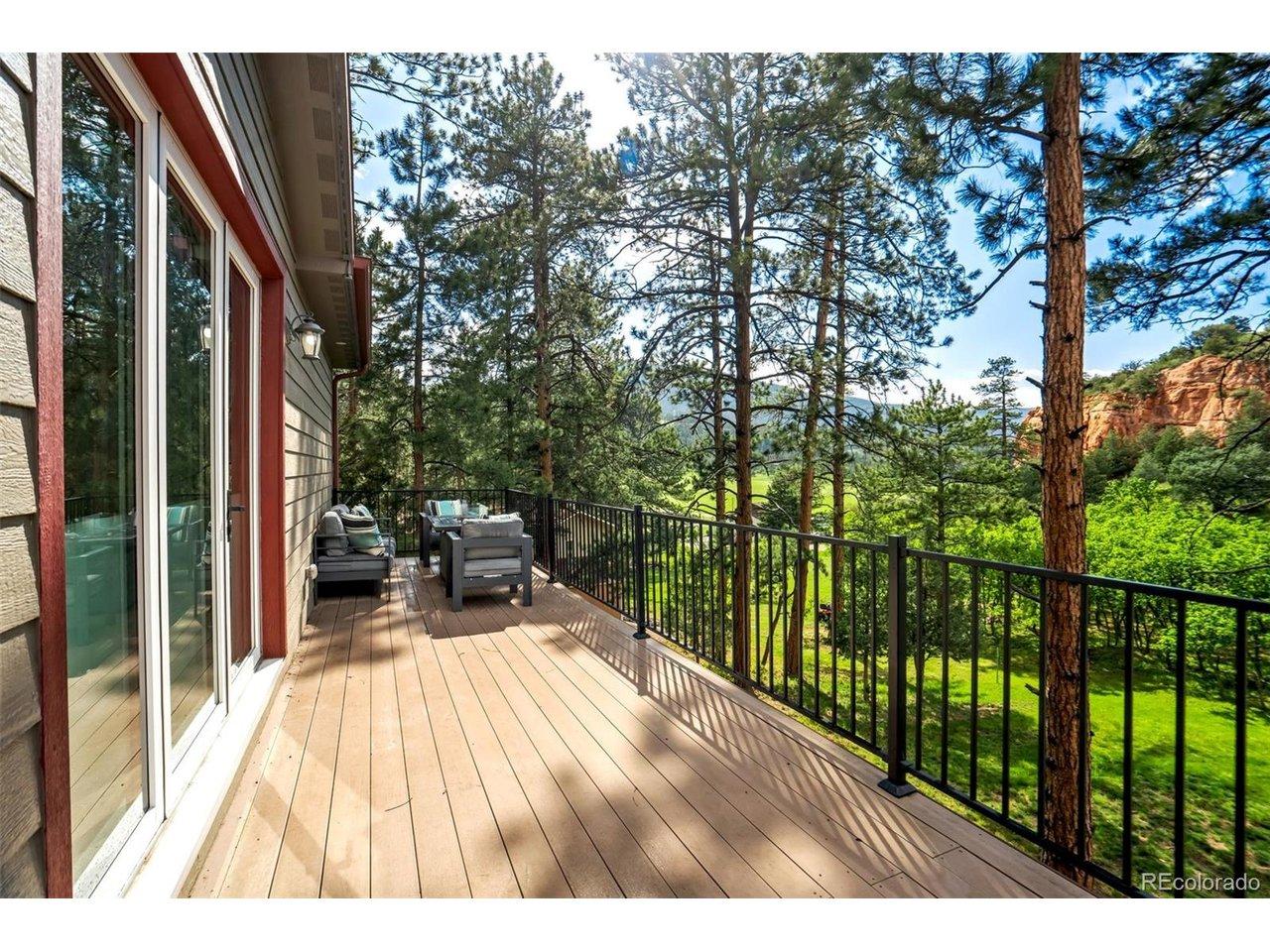 Image 2: Front deck/balcony Image 2: Front deck/balcony