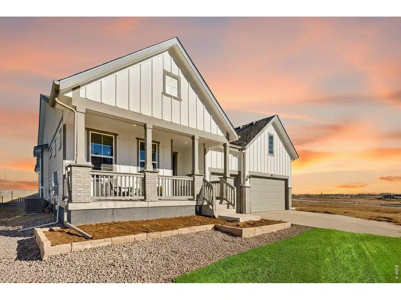 Image 1: Welcome to 376 Rustic Barn!