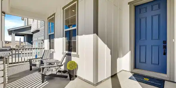 Image 3: Covered front patio - Model Home