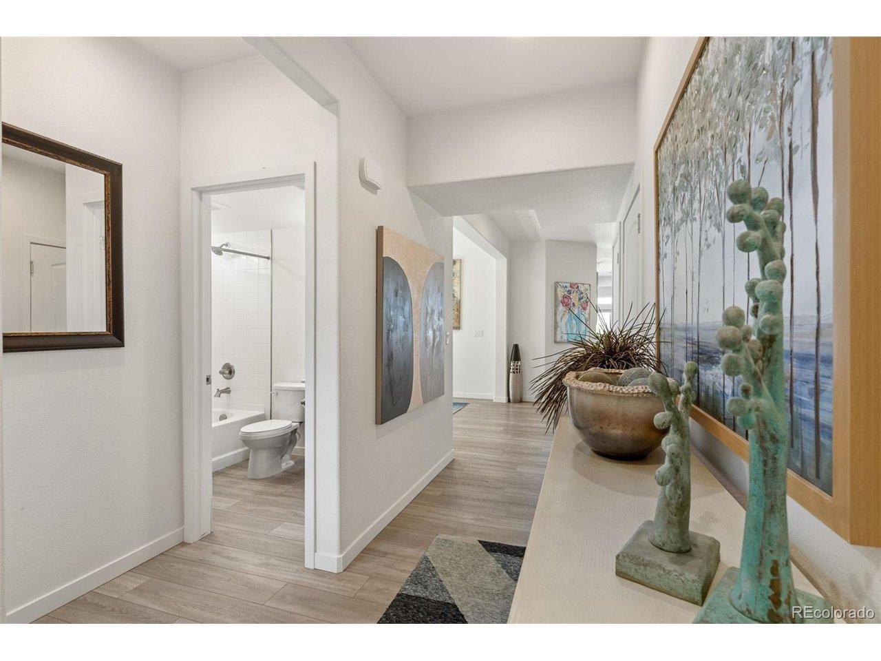 Image 3: Entry Image 3: Entry