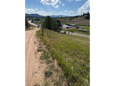125 Hillside Dr