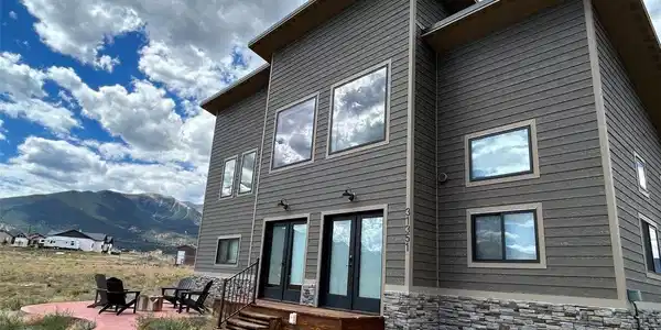 Image 3: HOA allows for Short-term rentals Image 3: HOA allows for Short-term rentals