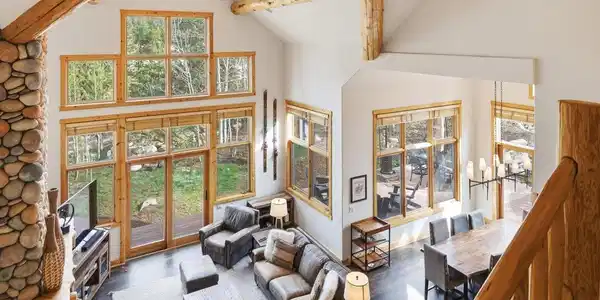 Image 2: Turnkey Frisco Retreat Near Lake Dillon/5 bed/ Dual Primary Suites/ Minutes to World Class skiing. Image 2: Turnkey Frisco Retreat Near Lake Dillon/5 bed/ Dual Primary Suites/ Minutes to World Class skiing.