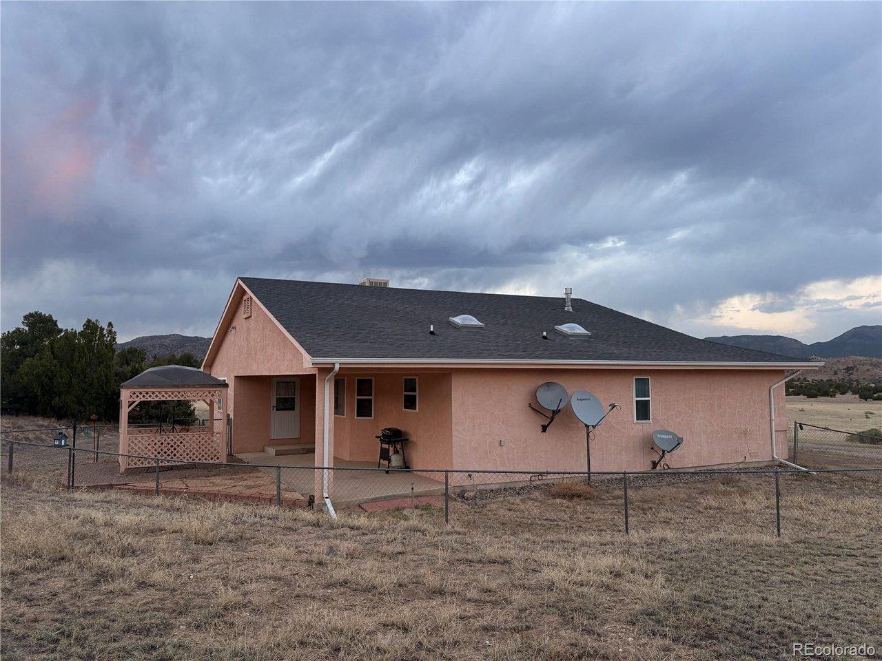 Image 2: Rear view of Home Image 2: Rear view of Home