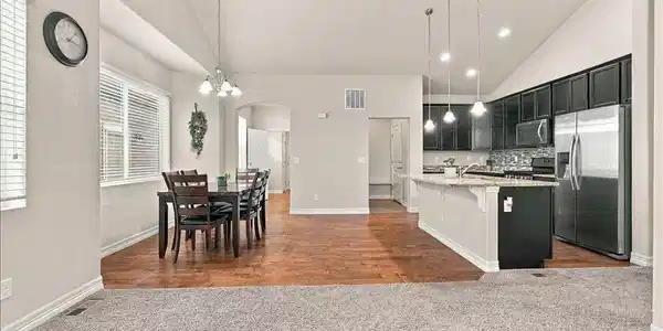 Image 3: Large kitchen/dineing room Image 3: Large kitchen/dineing room