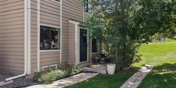 Image 3: Front Porch With a Mountain View Image 3: Front Porch With a Mountain View