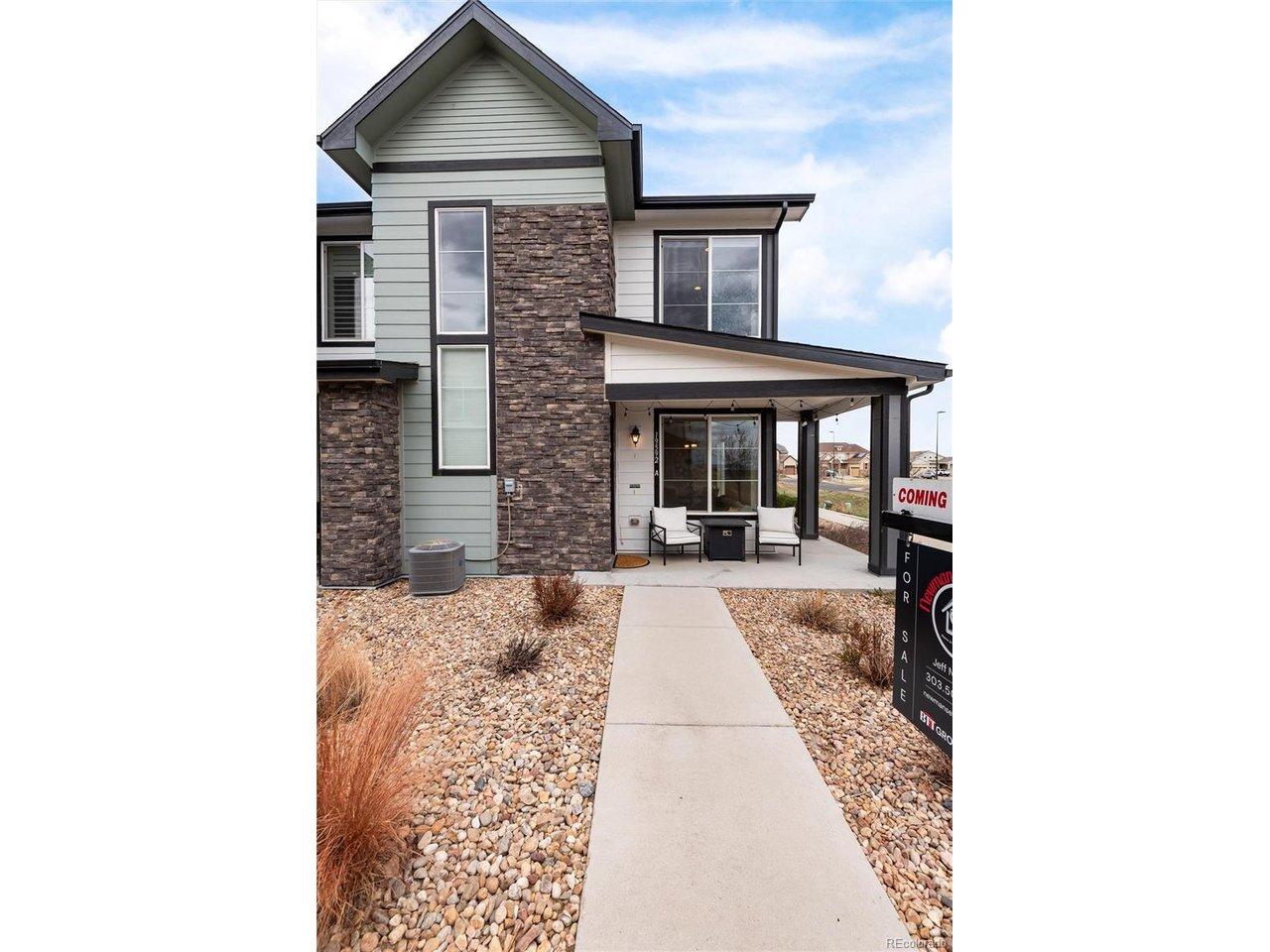 Image 3: Front of Townhome #3