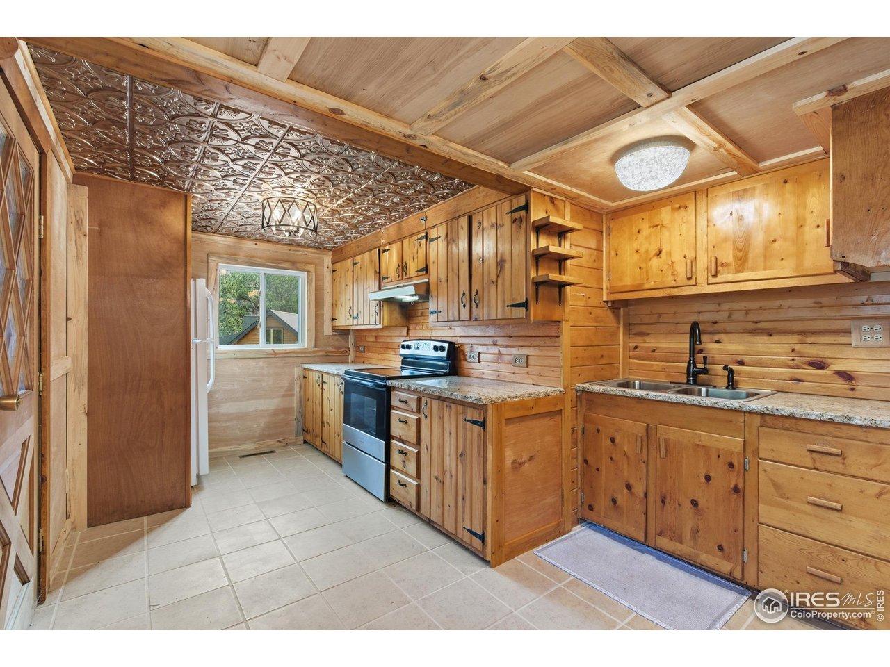 Image 4: Kitchen Image 4: Kitchen