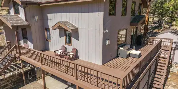 Image 4: Outdoor room to enjoy the views Image 4: Outdoor room to enjoy the views