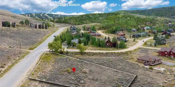 Image 2: Close to Granby Ranch Ski  Resort!