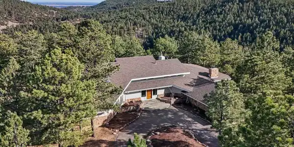 4300 Sunshine Canyon Dr