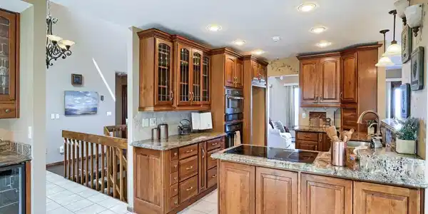 Image 3: 14 Kitchen.jpg Image 3: 14 Kitchen.jpg