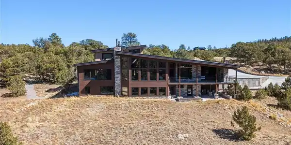 Image 2: 22 acres